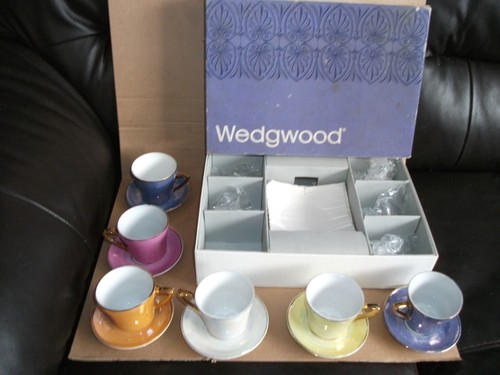 Vintage boxed wedgwood - boxed,