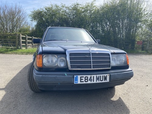 Mercedes benz w124 230te - mercedes-benz,