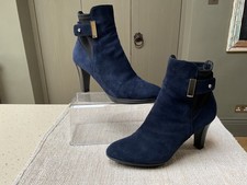 Russell & Bromley Aquatalia