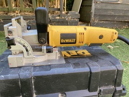 Dewalt dw682 biscuit - dw682-gb,