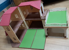 Sylvanian Families Maple Manor