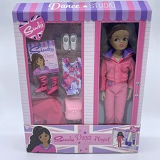 Sindy Doll Dance Star Playset