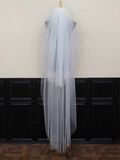 UK 2 Tier Bridal Veil Knee