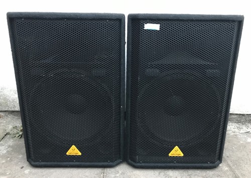Pair behringer eurolive - pair,