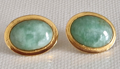 Vintage jade oval cabochon - oval,