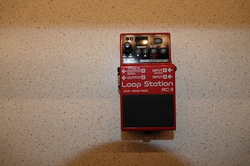 Boss loop station pedal - loop,