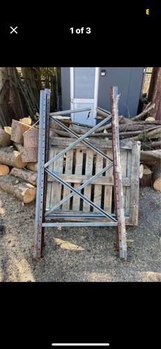 One bay pallet - one, of