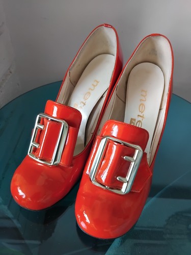 Vintage 1960s meteor red - vintage,