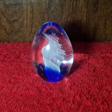 Hand-Blown Art Glass Paperweight – Blue & White Swirl Decorative Collectible