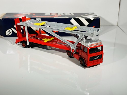 Corgi juniors blue box volvo - blue,