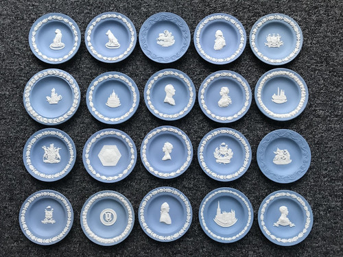 Wedgwood blue jasperware - wedgwood,