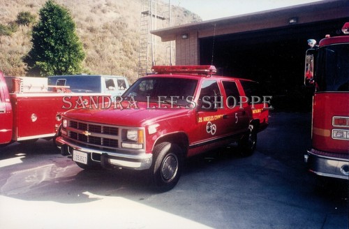 Fire truck battalion chief - truck,