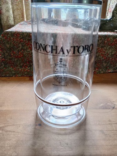 Vintage plastic conchas - vintage, y