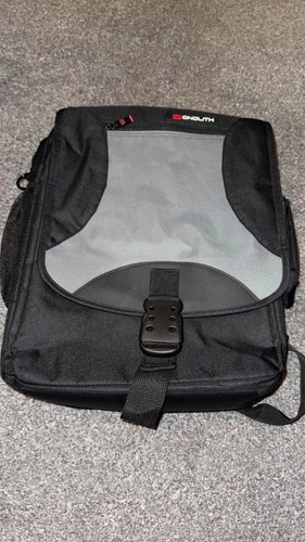 Monolith laptop travel case - case,
