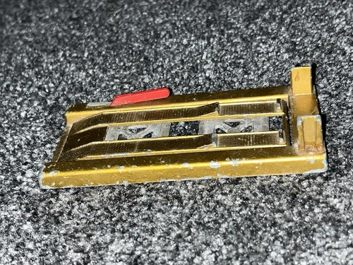 Matchbox garage car inspection - garage,