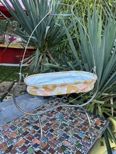 Vintage Dolls Swinging Crib