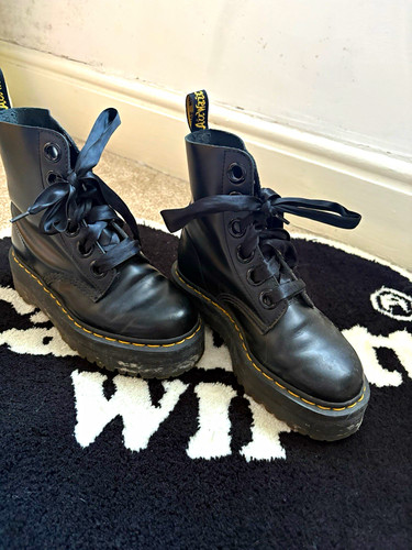 Martens black leather - dr.,