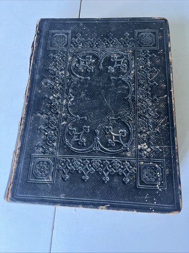 Antique 1804 holy bible - 1804,