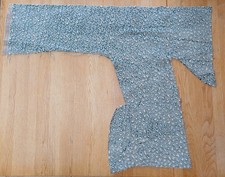 Fabric remnant/piece-Wilde/Old