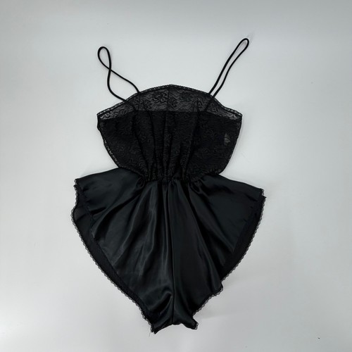 Circa 2000 vintage black lace - 2000,