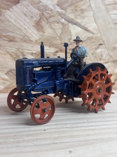 Britains fordson tractor - britains,