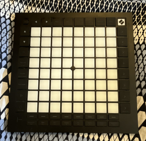 Novation launchpad pro - novation,