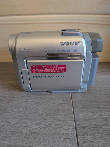 Sony dcr hc20e - sony, pal