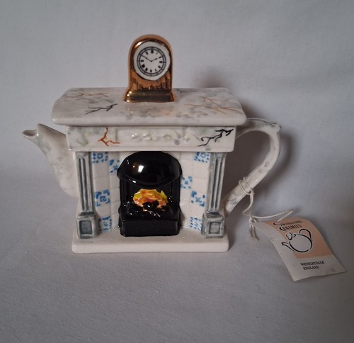 Small swineside teapottery - small,