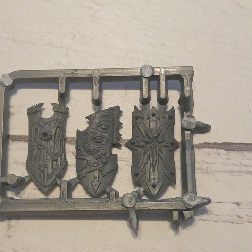Warhammer bits lot w35 fantasy - warhammer,