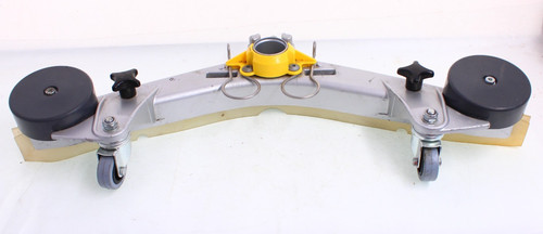 Squeegee shaped for - v,