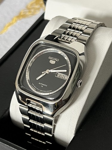 Seiko 7009 5220 - 7009, black