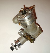 MVVS JUNIOR 2 model plane glow engine, 2cc for Keilkraft/Veron type kits.