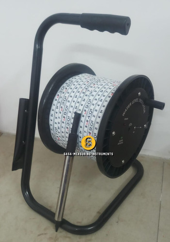 Piezometer water level - m,