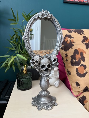 Gothic style skull roses - skull,