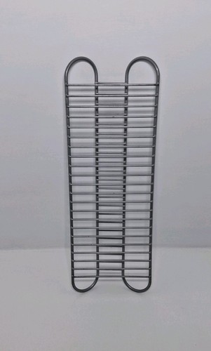 Grey metal rack holds 21 - cd,