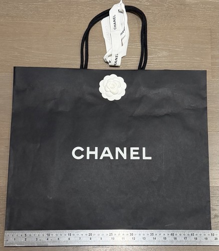 Chanel black paper gift bag - black,