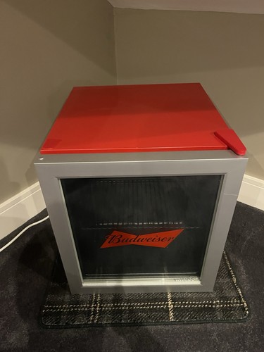 Budweiser mini fridge - mini,