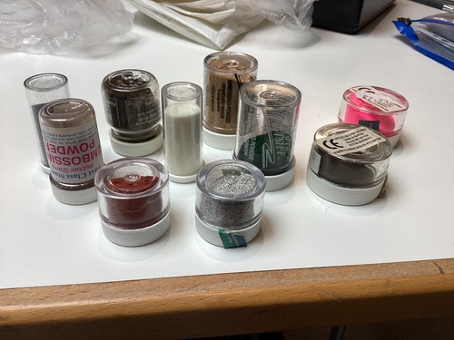 Pots embossing powder - 10,