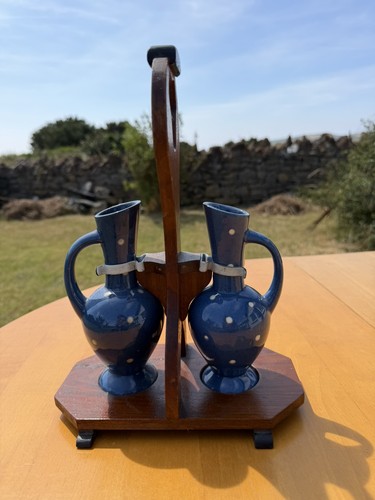 Dartmouth pottery blue and - dartmouth,