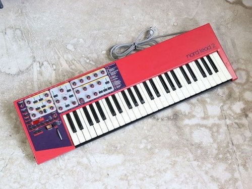 Clavia nord lead - lead, 2