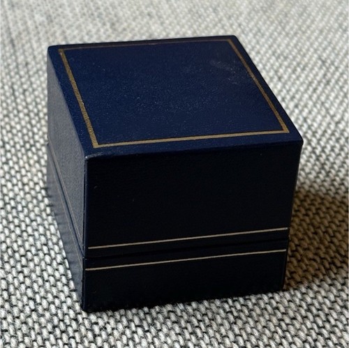 Ladies wedding band - wedding, 18k