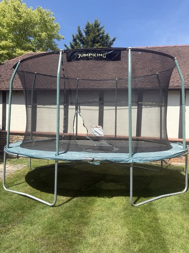 Jump king trampoline - trampoline, oval