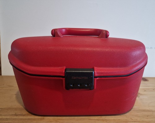 Samsonite hard shell - hard, vanity