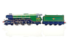 HORNBY 00 GAUGE - R3991 - BR GREEN 4-6-2 CLASS A3 FLYING FOX 60106 RENUMBERED