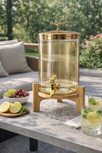 Drink dispenser with tap - drink,