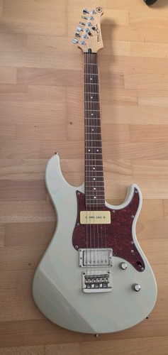 Yamaha pacifica pac311h - pacifica, with