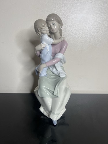Lladro collectable a - lladro, "a