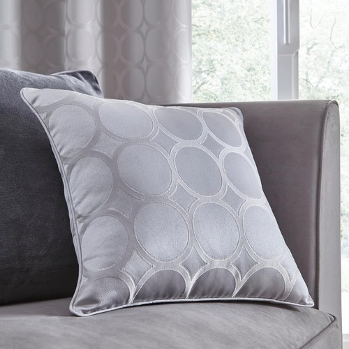 Pack filled cushions - pack,
