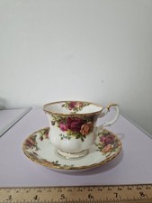 Royal Albert Country Roses Tea