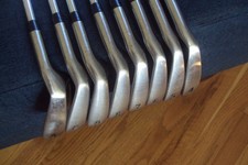 KZG EL 250 irons 4-PW,AW True